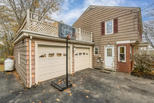 $319,000 | 13 Allen Avenue, Auburn, ME 04210