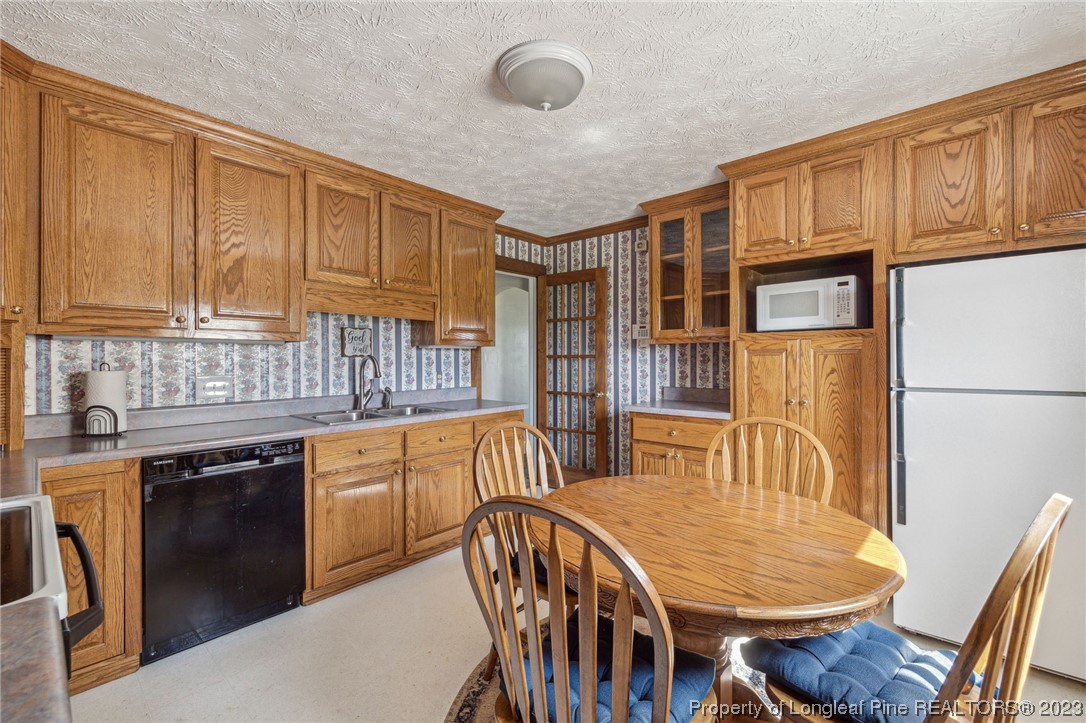 2979 Hayes Mill Road Autryville, NC 28318 - Photo 4 of 14 Gallery Image 4
