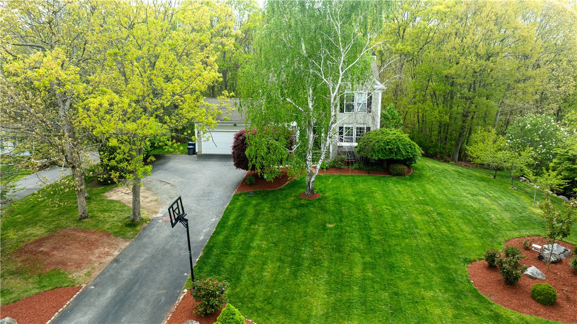 115 Castle Rocks Road Warwick, RI 02886 - Photo 4 of 40