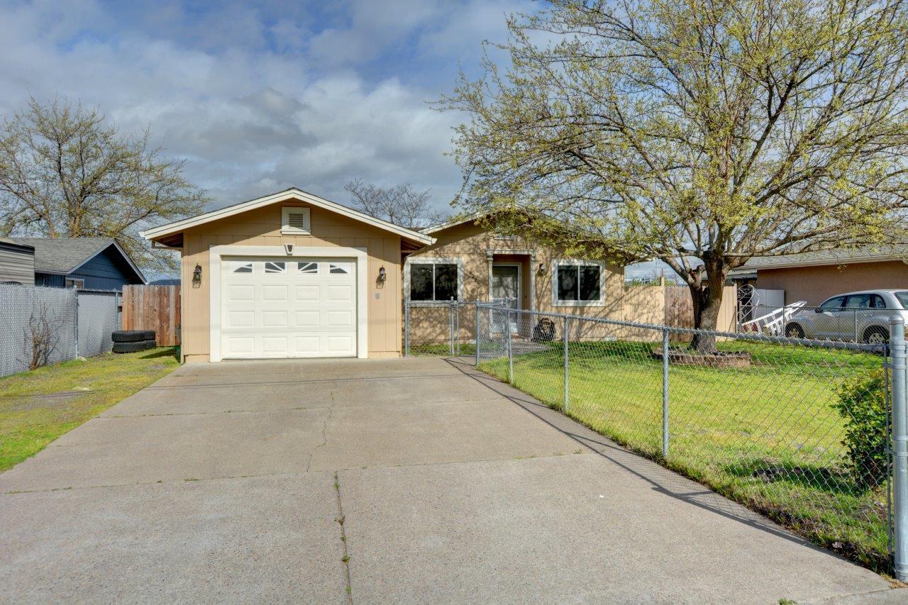 8225 Division Road White City, OR 97503 - Photo 30 of 30 30