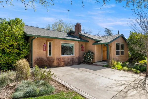 $914,500 | 4015 Bonanza Way, Loomis, CA 95650