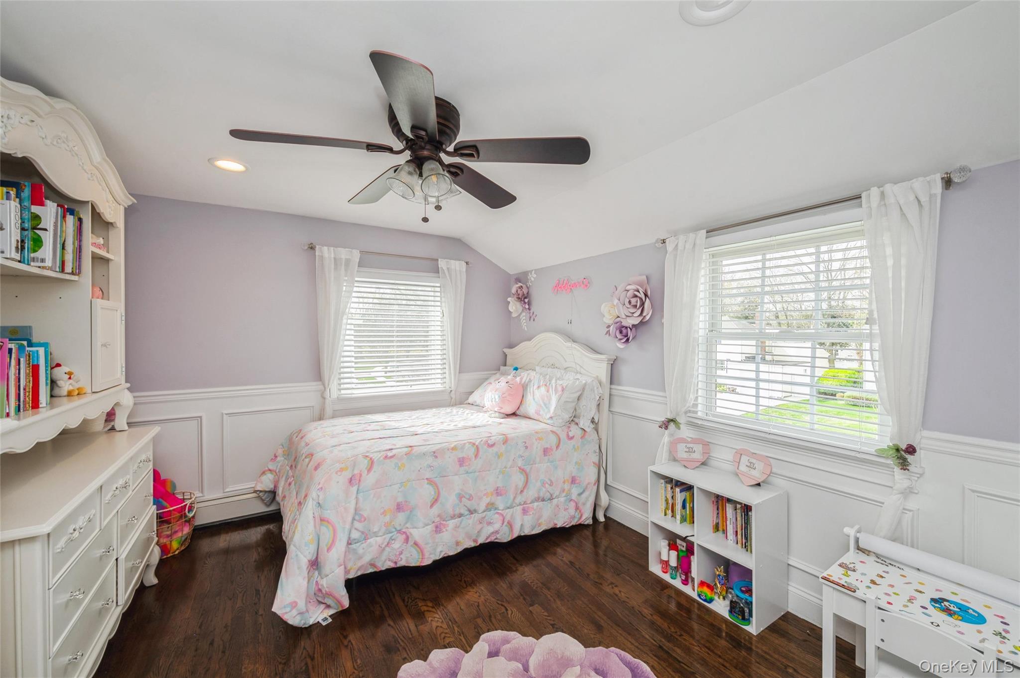 21 Crest Road East North Merrick, NY 11566 - Photo 20 of 27