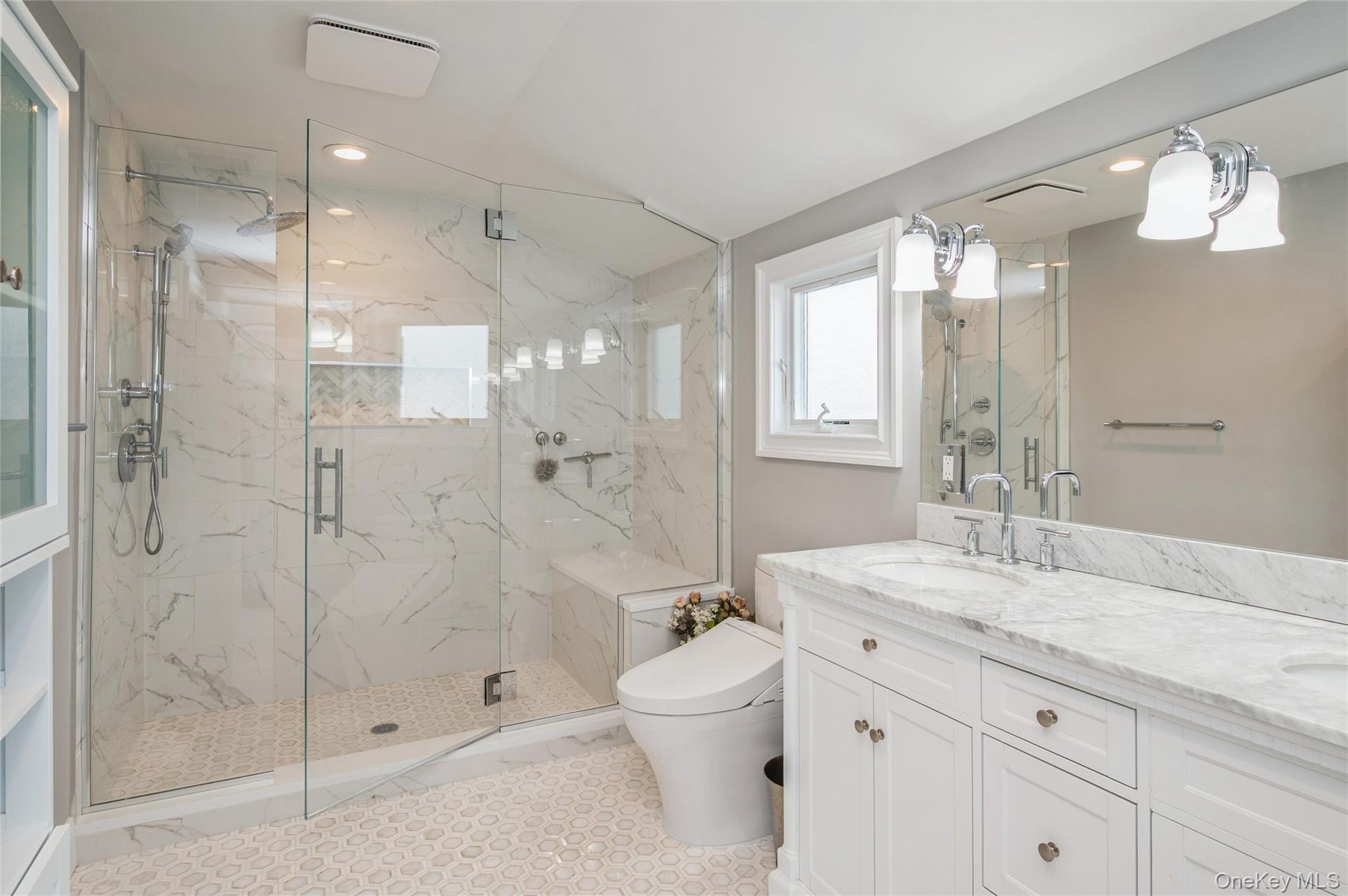 21 Crest Road East North Merrick, NY 11566 - Photo 23 of 27