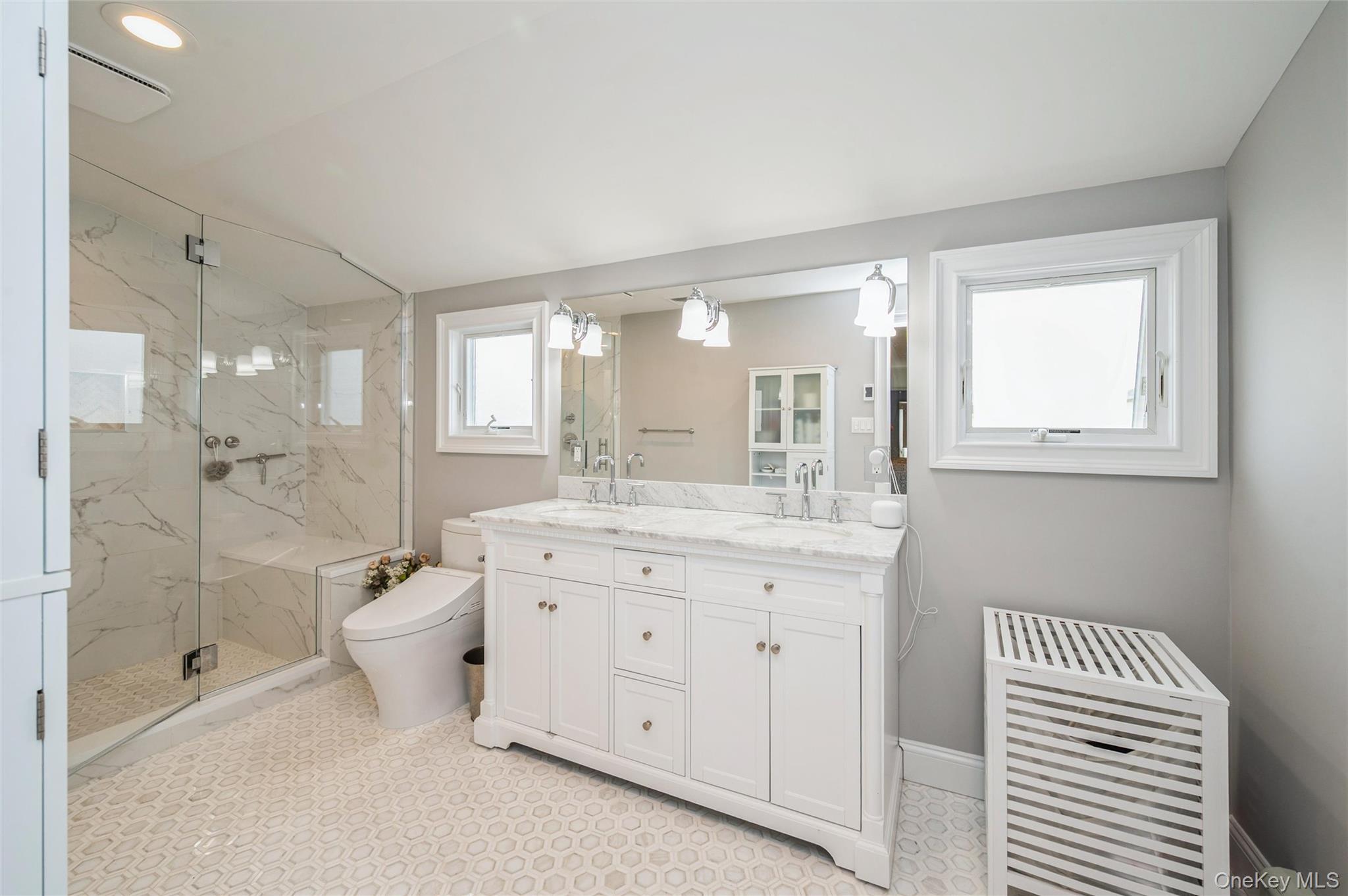 21 Crest Road East North Merrick, NY 11566 - Photo 24 of 27