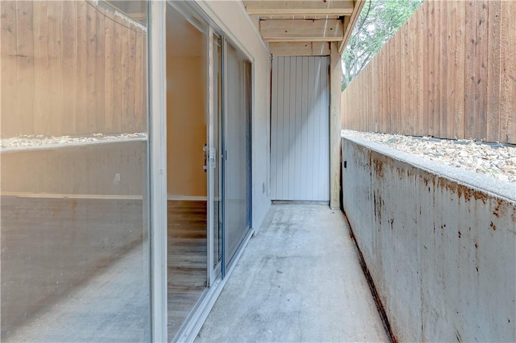 4157 Roanoke Road, Unit 2 Kansas City, MO 64111 - Photo 33 of 33