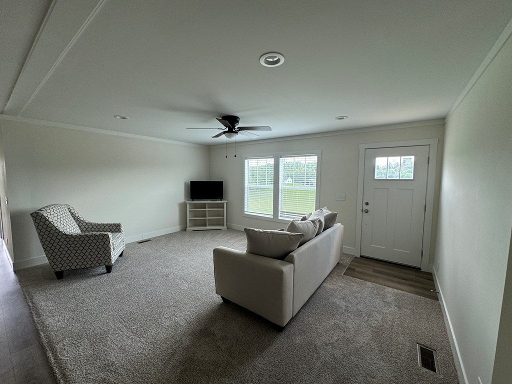 205 Magnolia Lane Rural Retreat, VA 24368 - Photo 6 of 45 Gallery Image 6