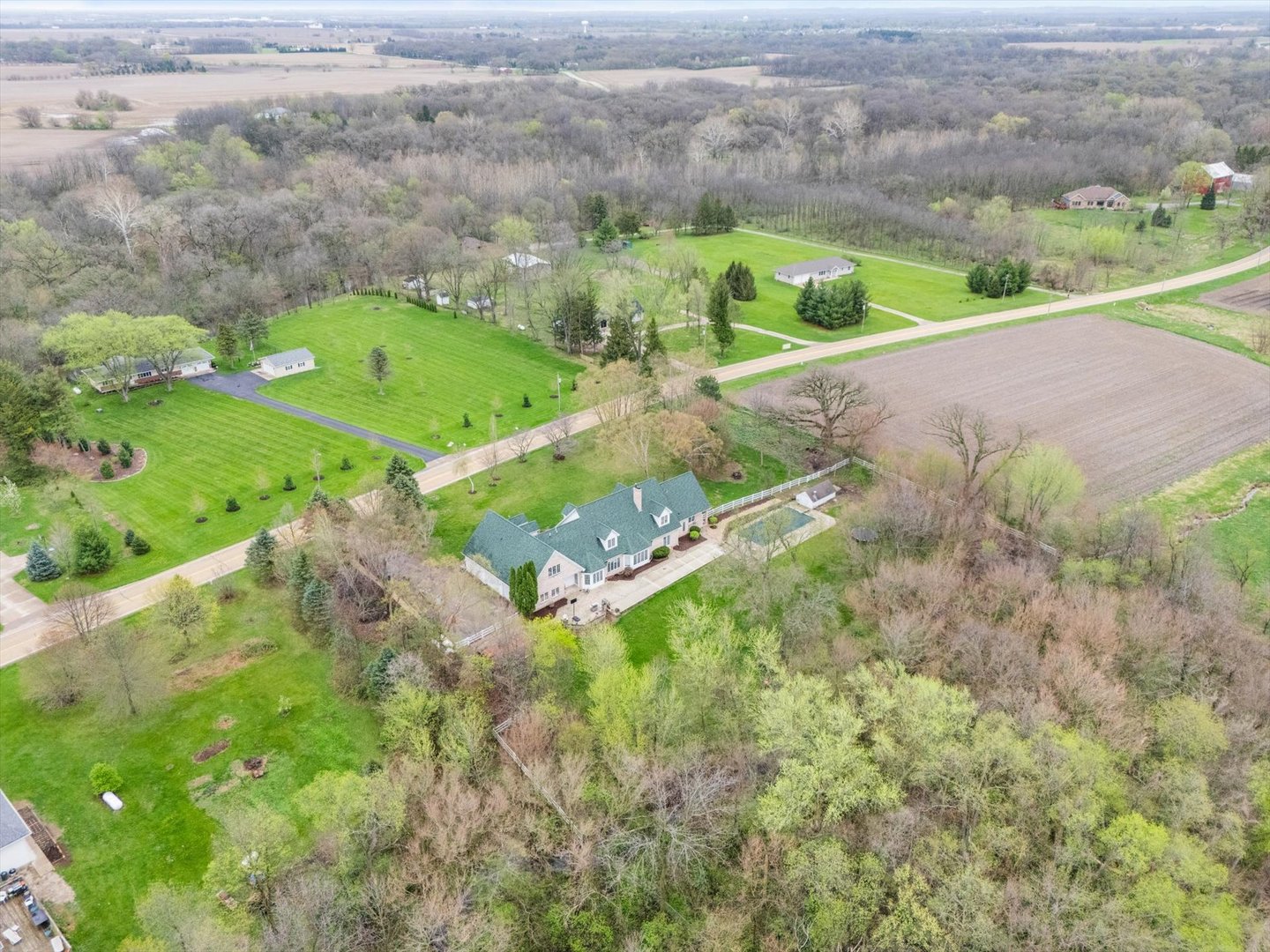 1575 Creek Road Plano, IL 60545 - Photo 23 of 28