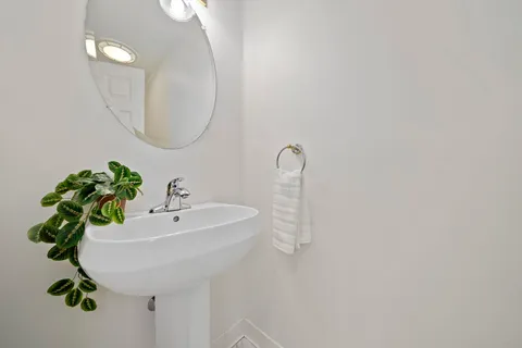 $1,950,000 | 197 Wood Street, Lexington, MA 02421