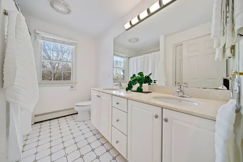 $1,950,000 | 197 Wood Street, Lexington, MA 02421