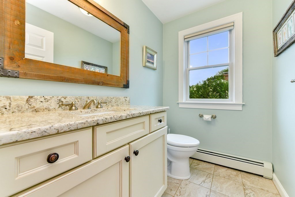 22 Kimball Beach Road Hingham, MA 02043 - Photo 7 of 33