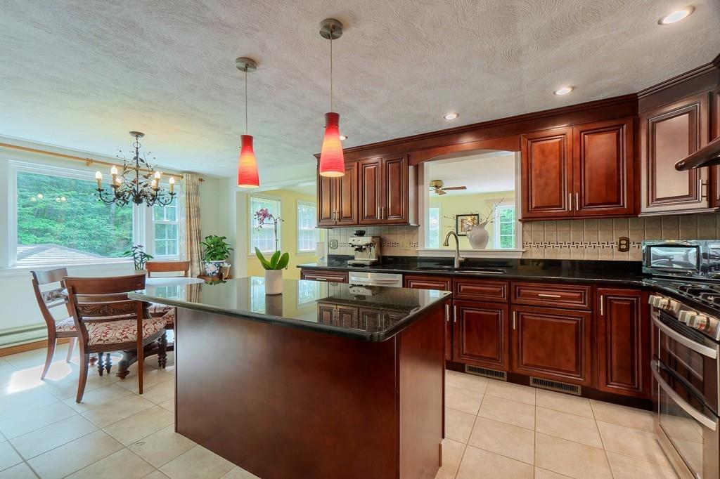 116 Scribner Road Tyngsborough, MA 01879 - Photo 13 of 32