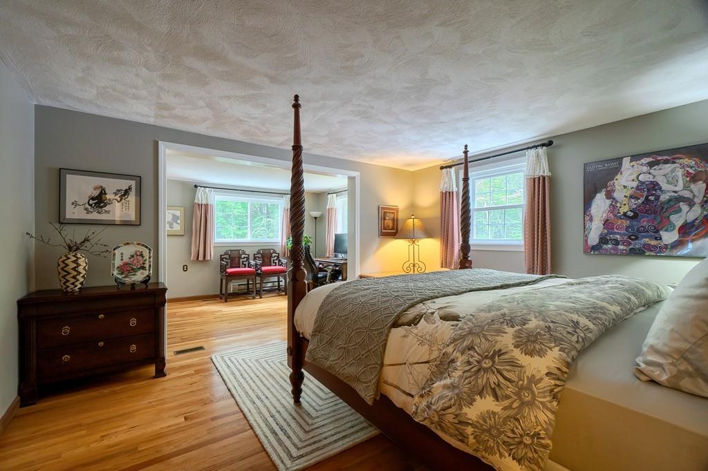 116 Scribner Road Tyngsborough, MA 01879 - Photo 7 of 32