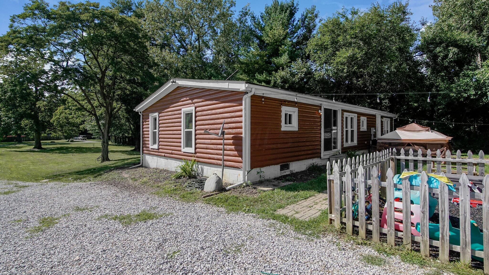 133 Merritt Road Southwest Pataskala, OH 43062 - Photo 29 of 32 33-web-or-mls-133-merritt-rd-sw