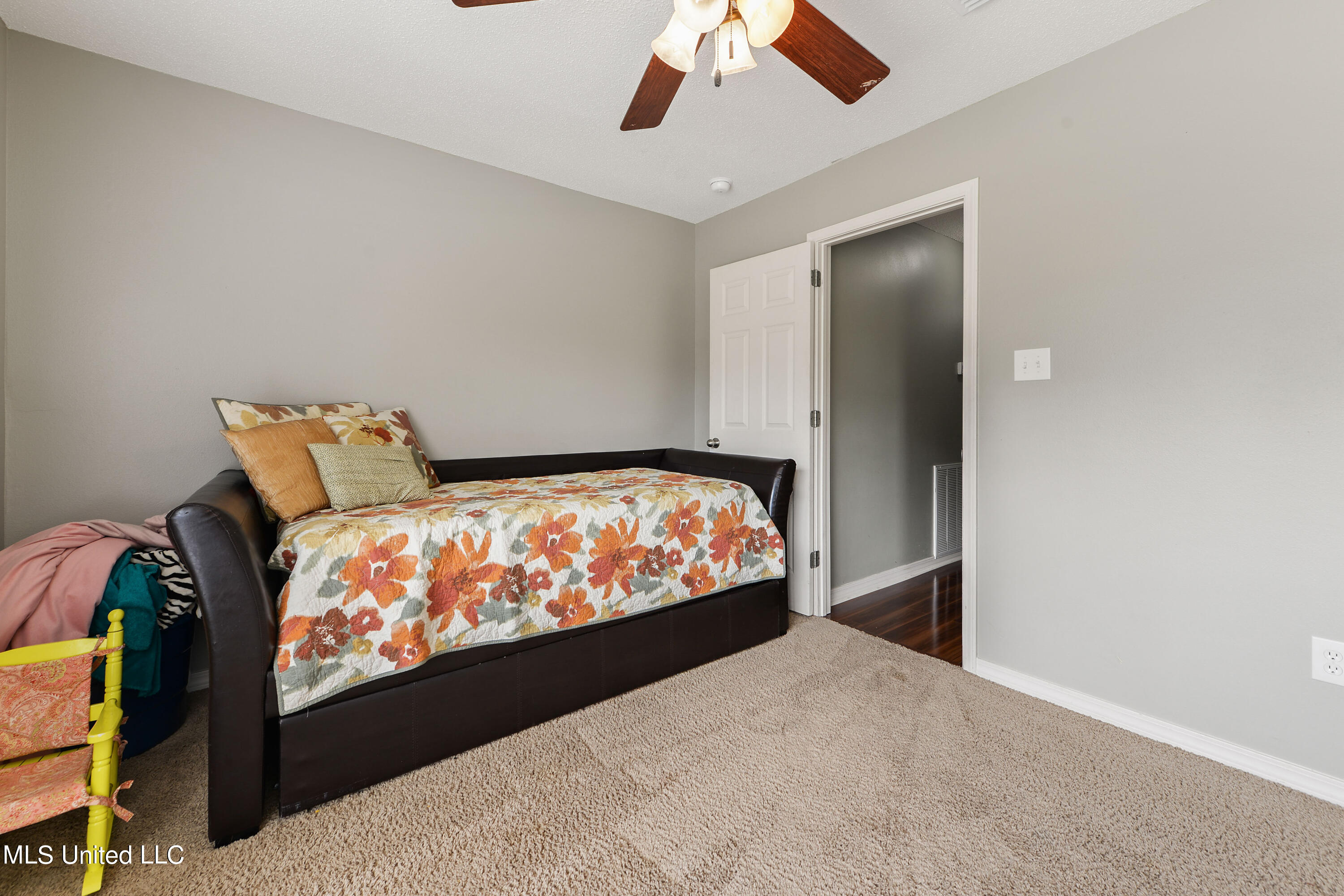 16519 Lily Orchard Road Moss Point, MS 39562 - Photo 9 of 29 E0781472-4546-49CB-8EC0-F42541581F1C