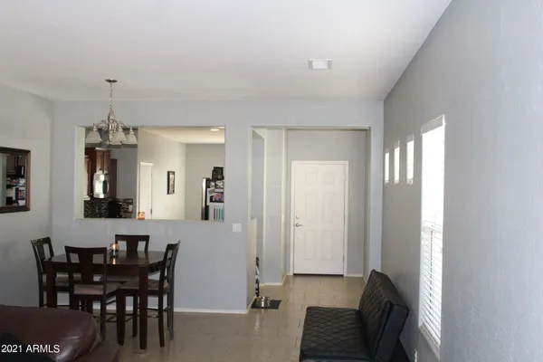 $2,075 | 399 East Goldmine Court, San Tan Valley, AZ 85140