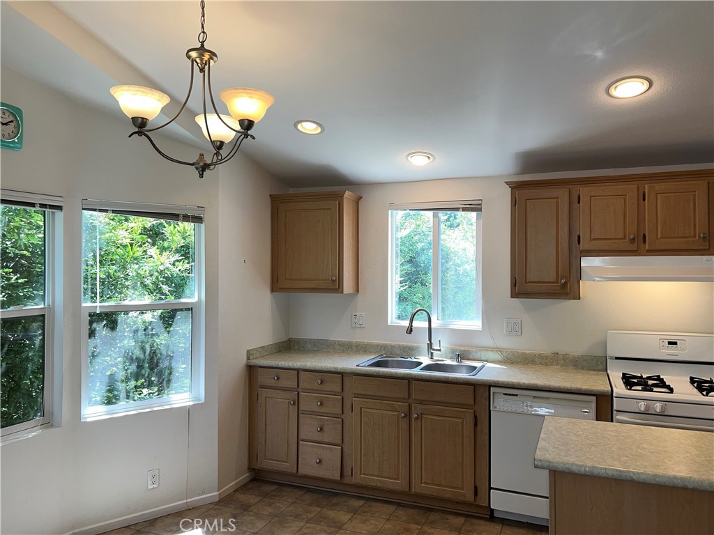 1226 Main Street, Unit 14 Cambria, CA 93428 - Photo 21 of 63