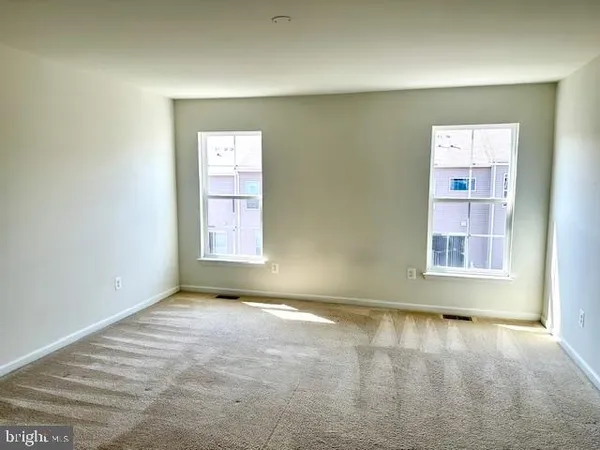 $3,395 | 8177 Agnes Lane, Manassas, VA 20111