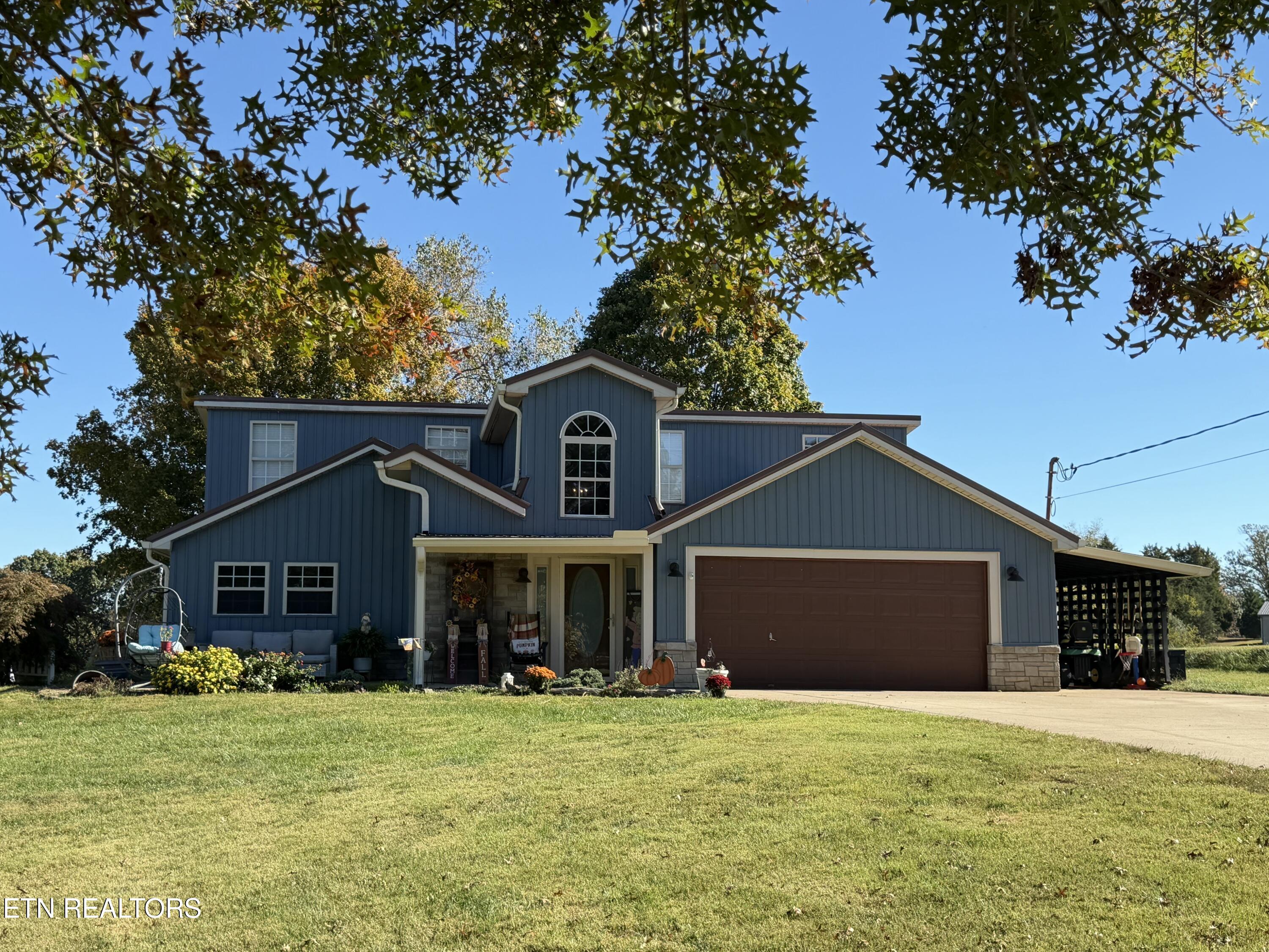 109 Ridgefield Drive Dandridge, TN 37725 - Photo 1 of 57 IMG_8642