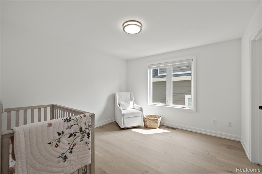 2663 Dorchester Road Birmingham, MI 48009 - Photo 17 of 33
