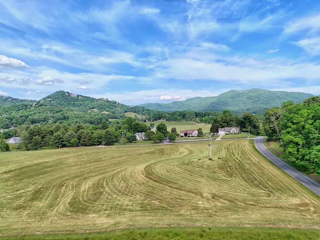 3 Hidden Valley Road Hiawassee, GA 30546 - Photo 12 of 28