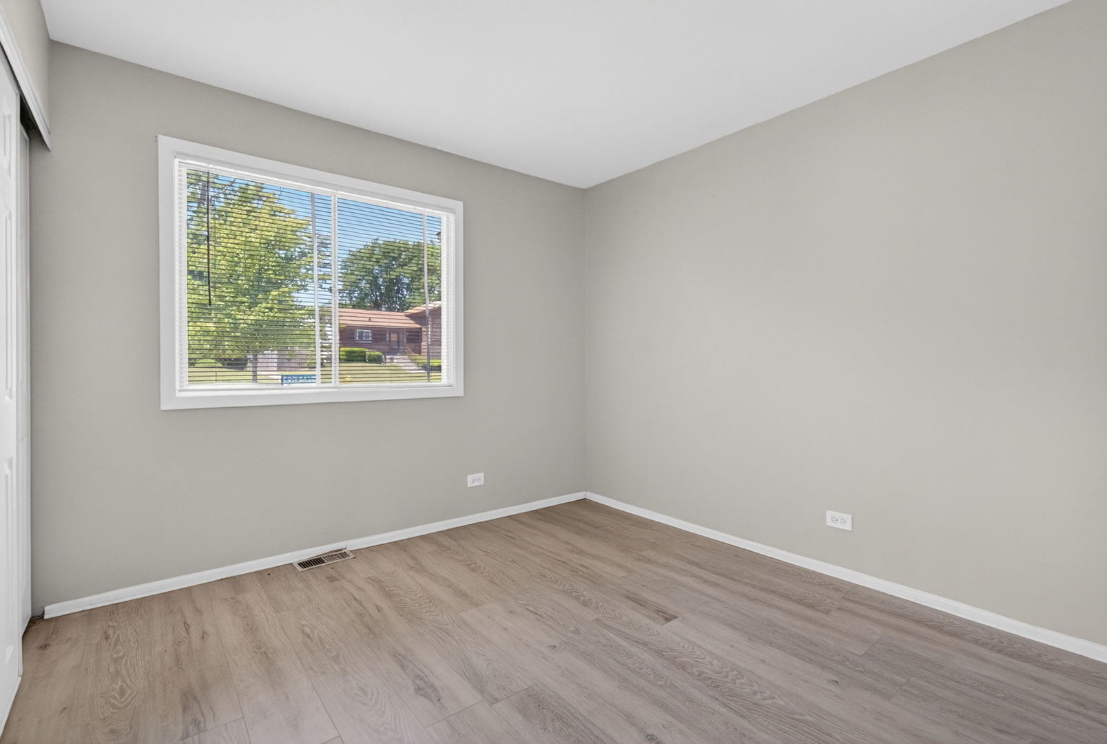 115 Oriole Road Matteson, IL 60443 - Photo 22 of 31