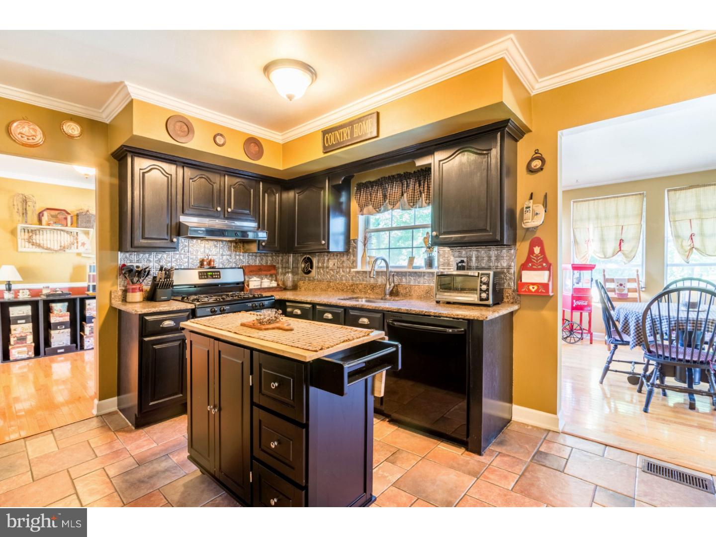 115 Harmony Road Mickleton, NJ 08056 - Photo 7 of 25