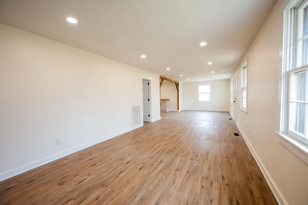 $349,900 | 622 Beech Street, Centerville, TN 37033