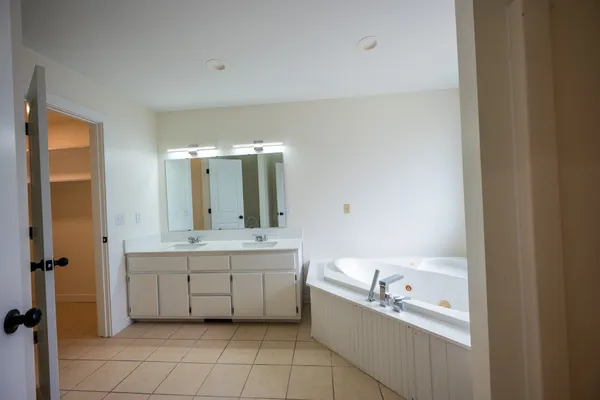 $349,900 | 622 Beech Street, Centerville, TN 37033