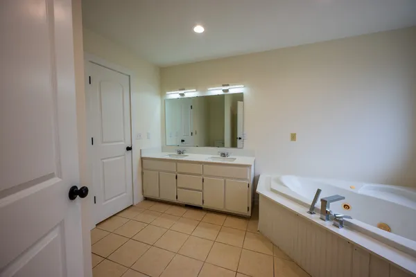 $349,900 | 622 Beech Street, Centerville, TN 37033