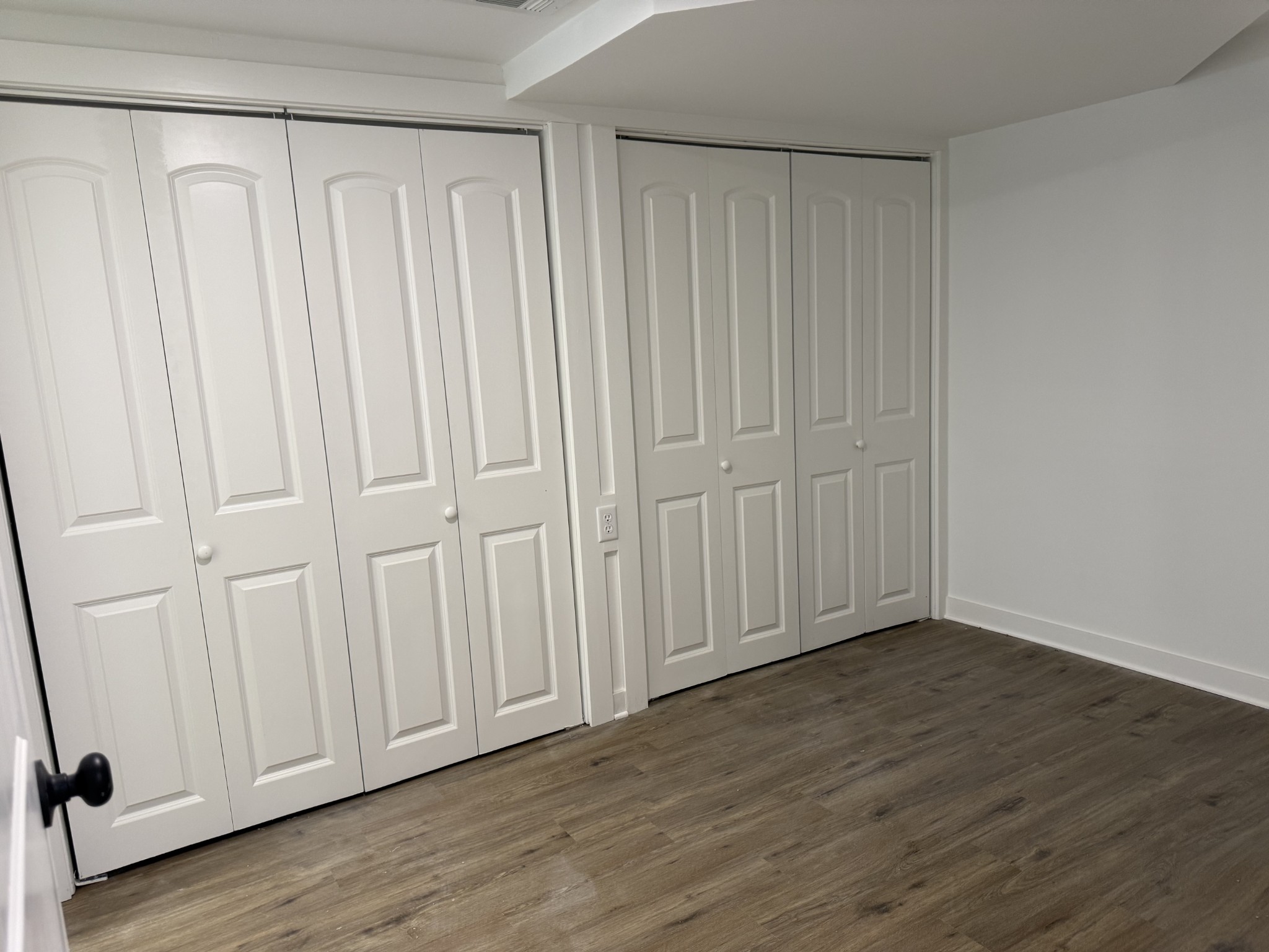 622 Beech Street Centerville, TN 37033 - Photo 26 of 30 a view of a entrance with wooden floor