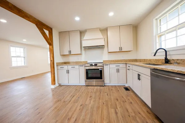 $349,900 | 622 Beech Street, Centerville, TN 37033