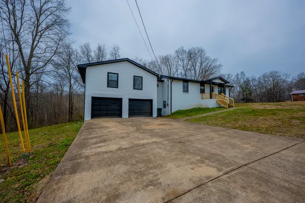 $349,900 | 622 Beech Street, Centerville, TN 37033
