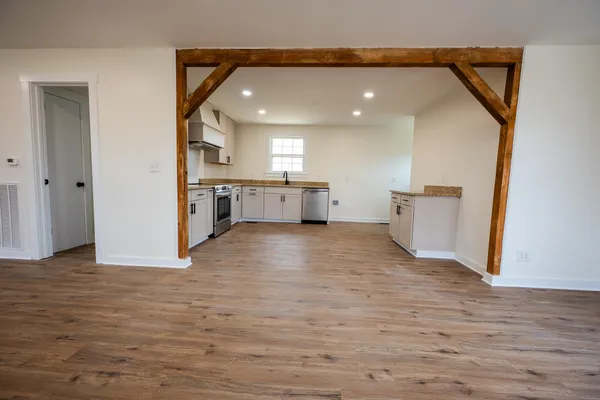 $349,900 | 622 Beech Street, Centerville, TN 37033