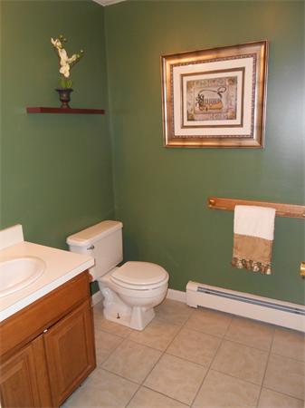 42 Santoro Road Worcester, MA 01606 - Photo 19 of 30 Gallery Image 19