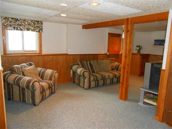 42 Santoro Road Worcester, MA 01606 - Photo 22 of 30 Gallery Image 22