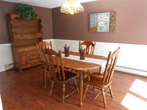 42 Santoro Road Worcester, MA 01606 - Photo 10 of 30 Gallery Image 10