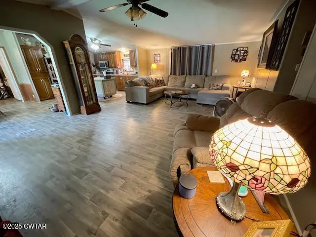 $220,000 | 440 Highway 22 Alternate, Jacks Creek, TN 38347