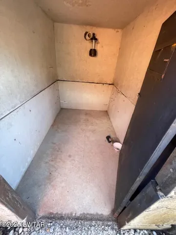 $220,000 | 440 Highway 22 Alternate, Jacks Creek, TN 38347