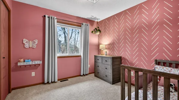 $384,900 | 305 Arbor Hill Circle, Eau Claire, WI 54703