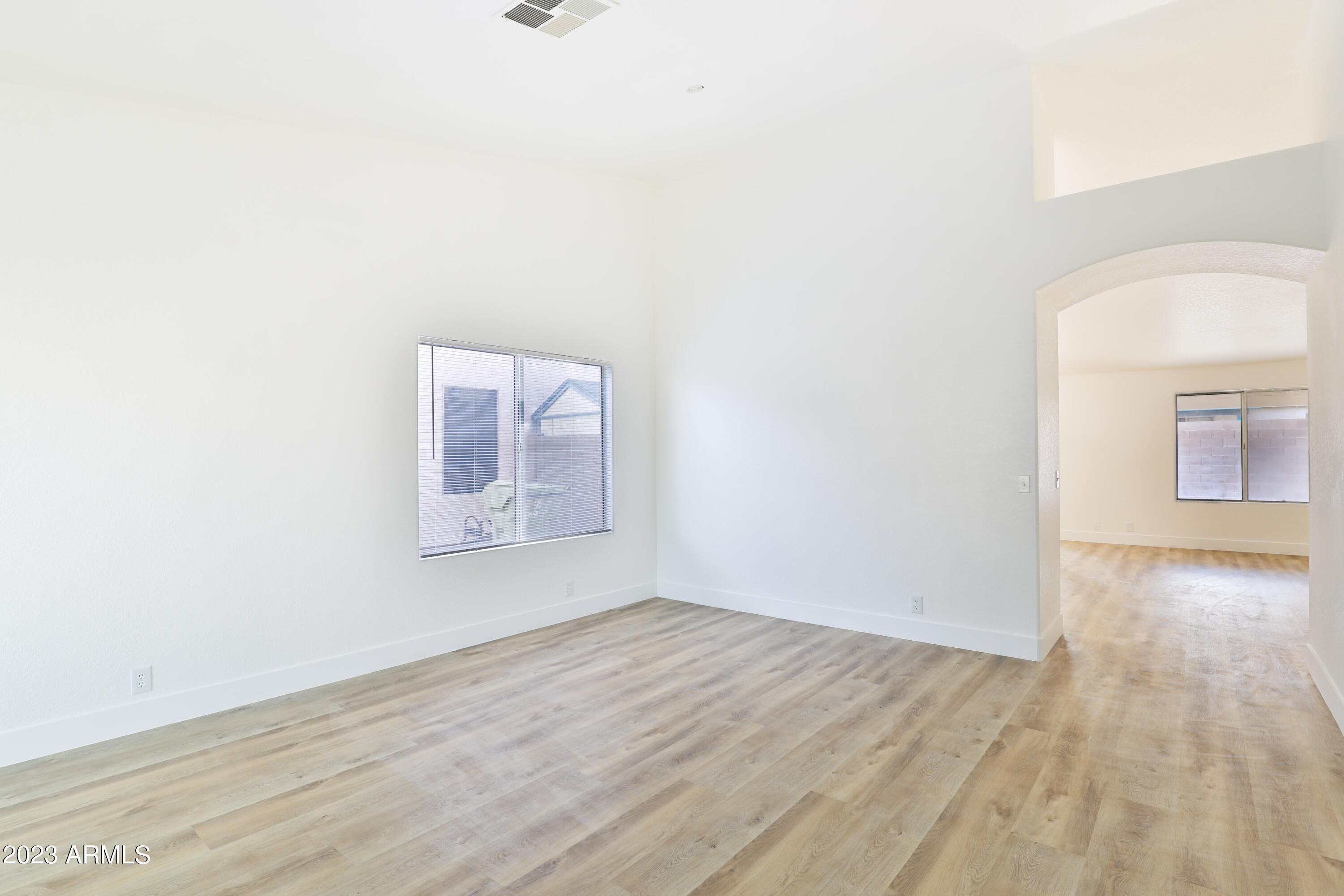 8783 West Ocotillo Road Glendale, AZ 85305 - Photo 4 of 30 4-IMG_0004