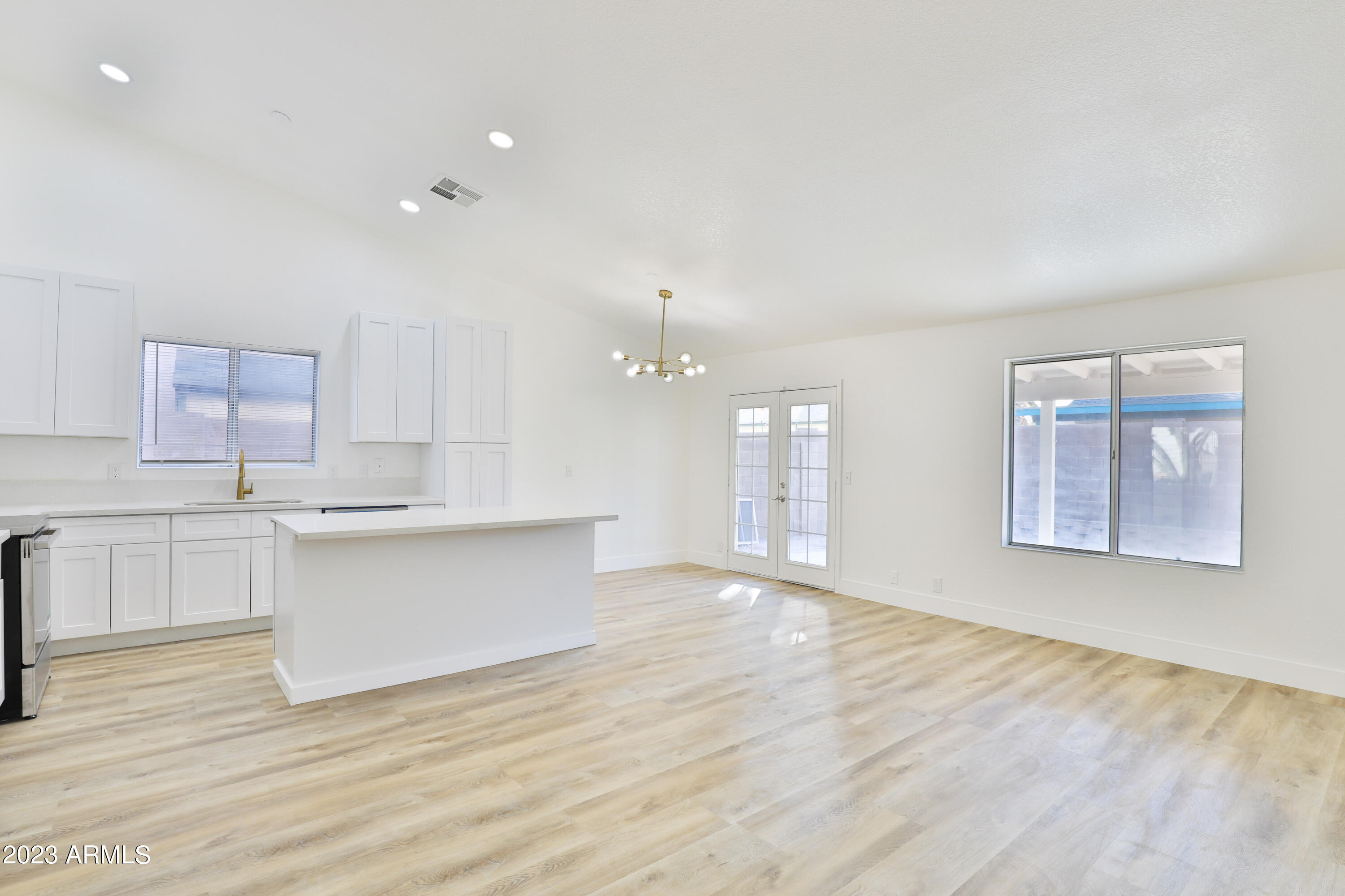 8783 West Ocotillo Road Glendale, AZ 85305 - Photo 6 of 30 6-IMG_0006