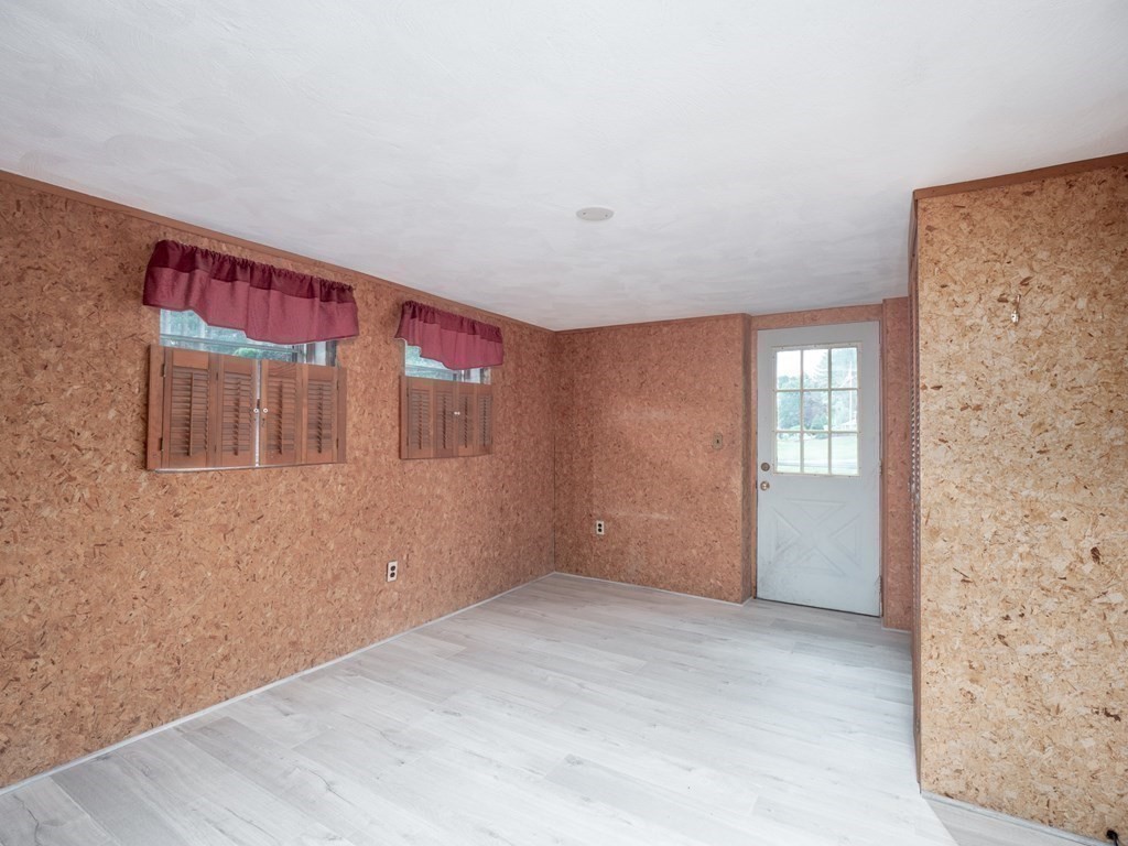 9 Jef Road Billerica, MA 01821 - Photo 29 of 39