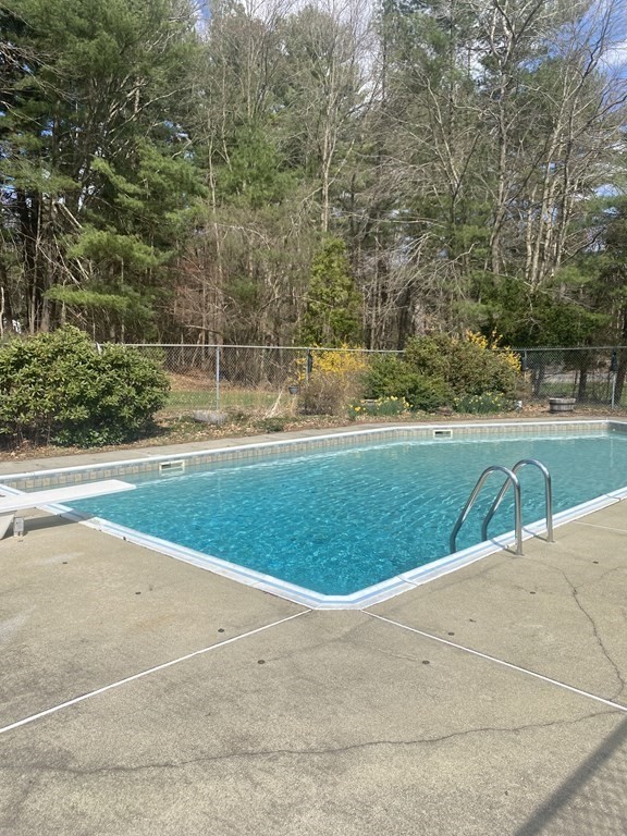 9 Jef Road Billerica, MA 01821 - Photo 34 of 39