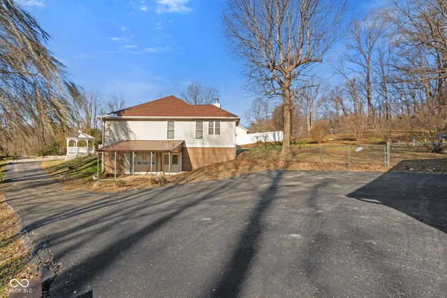 $360,000 | 683 Parkside Drive, Martinsville, IN 46151