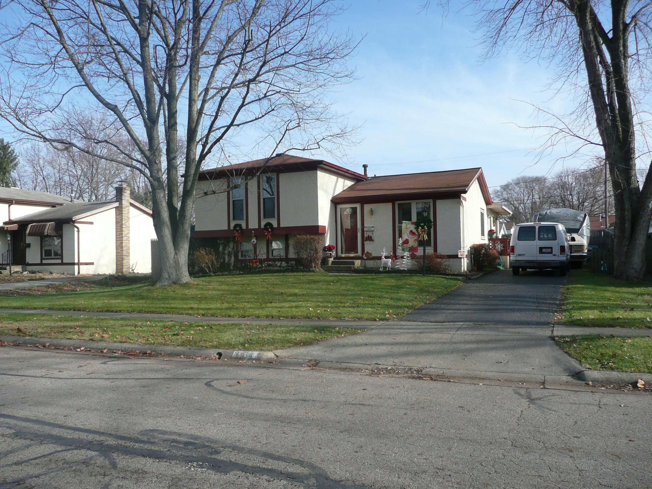 3164 Portman Road Columbus, OH 43232 - Photo 2 of 21 Gallery Image 2
