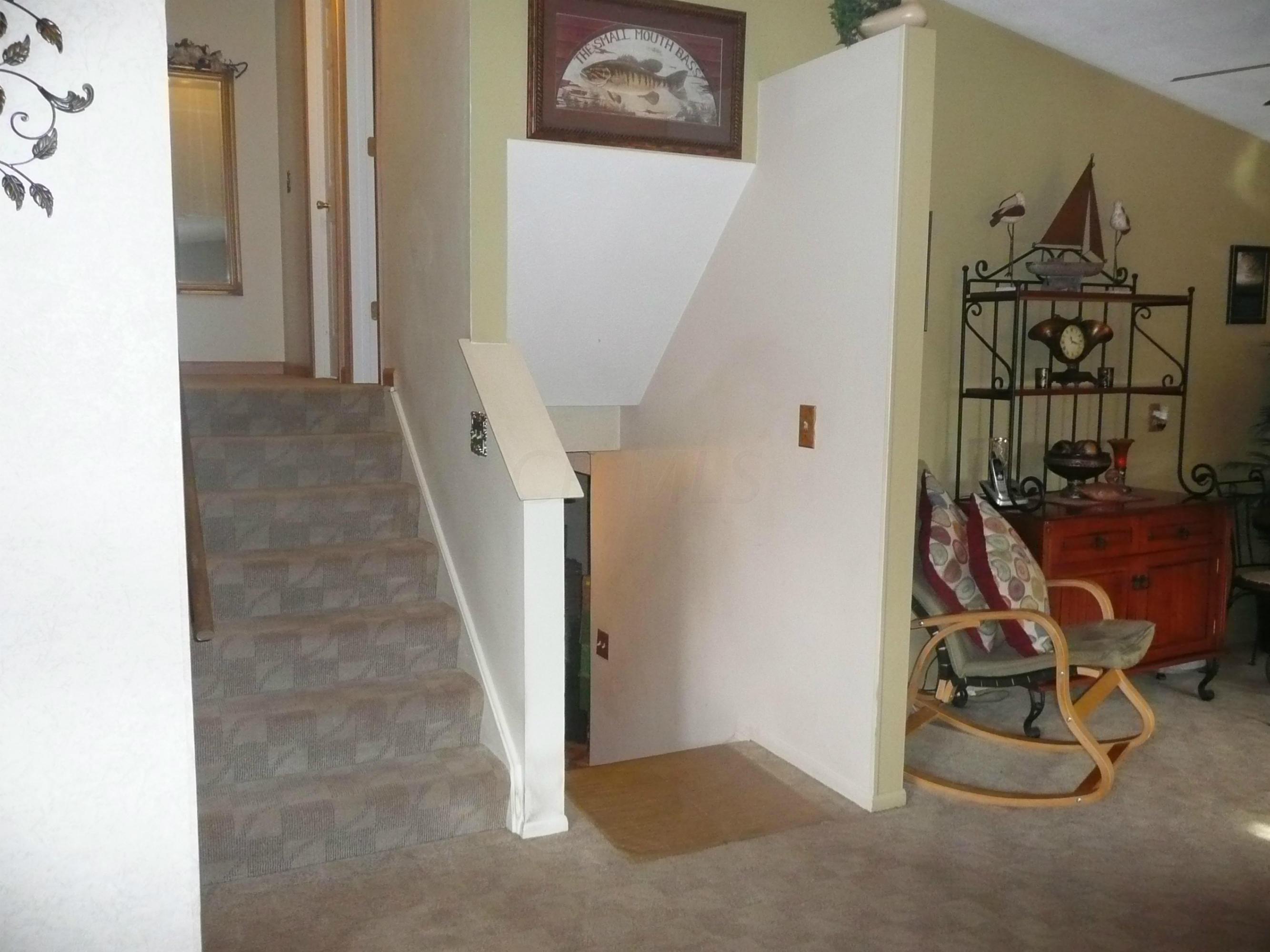 3164 Portman Road Columbus, OH 43232 - Photo 7 of 21 Gallery Image 7