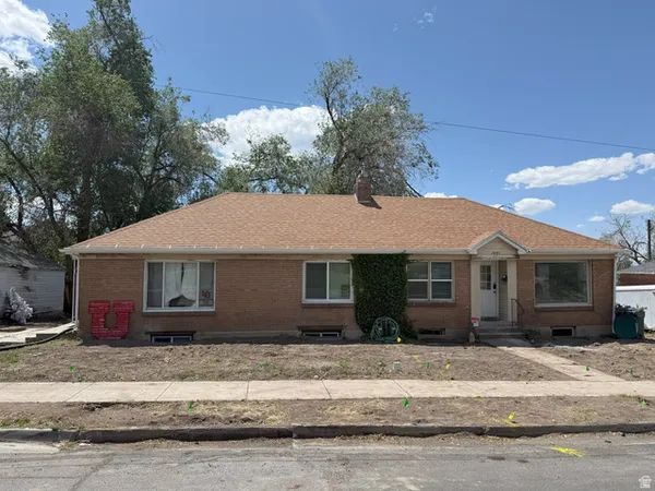 $980,000 | 1482 East 900 South, Salt Lake City, UT 84105
