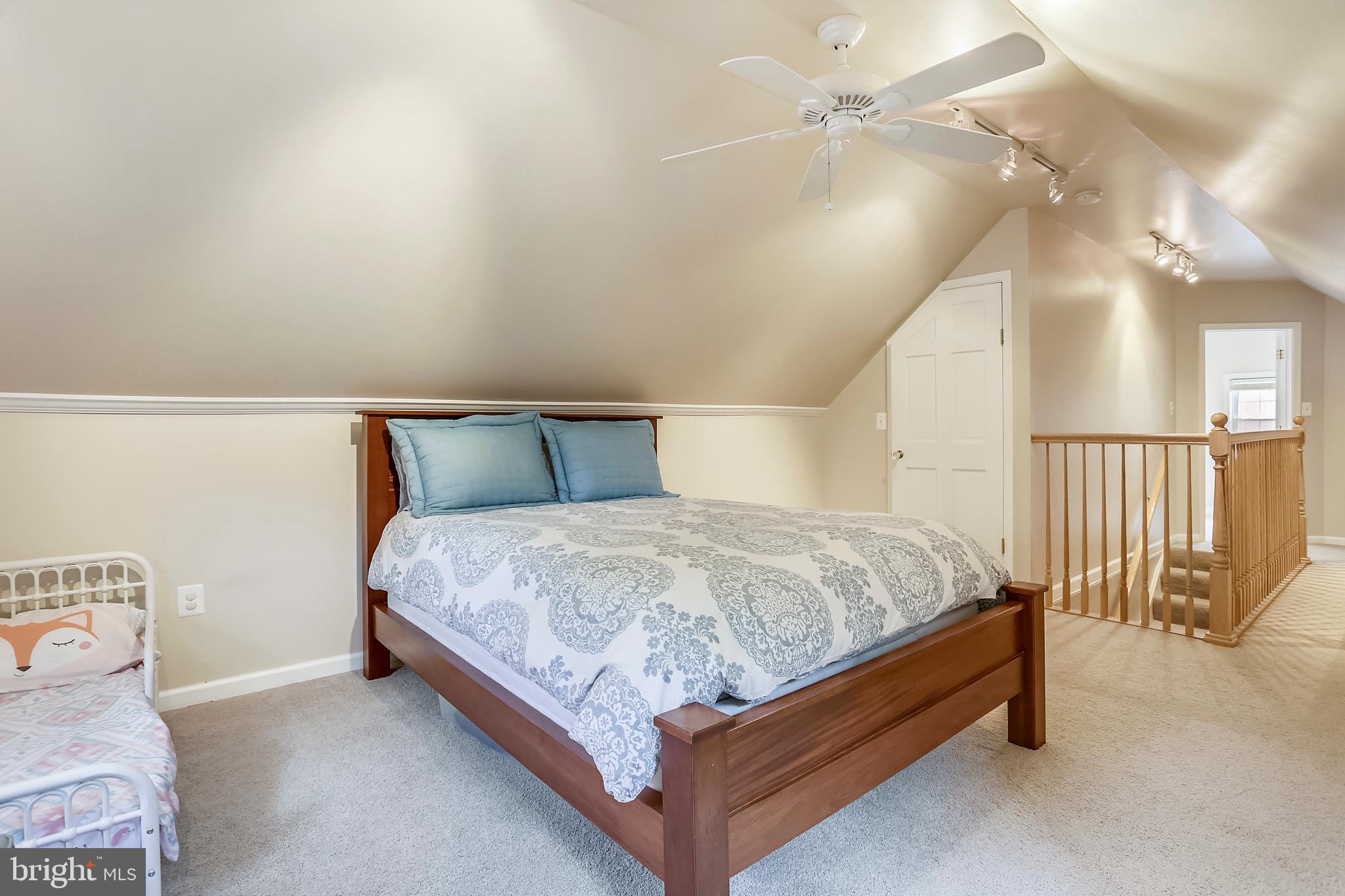 314 Penwood Road Silver Spring, MD 20901 - Photo 19 of 39 Master suite