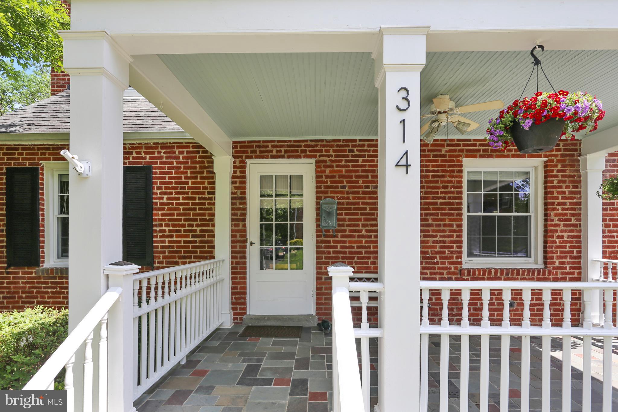 314 Penwood Road Silver Spring, MD 20901 - Photo 3 of 39 Inviting flagstone front porch.