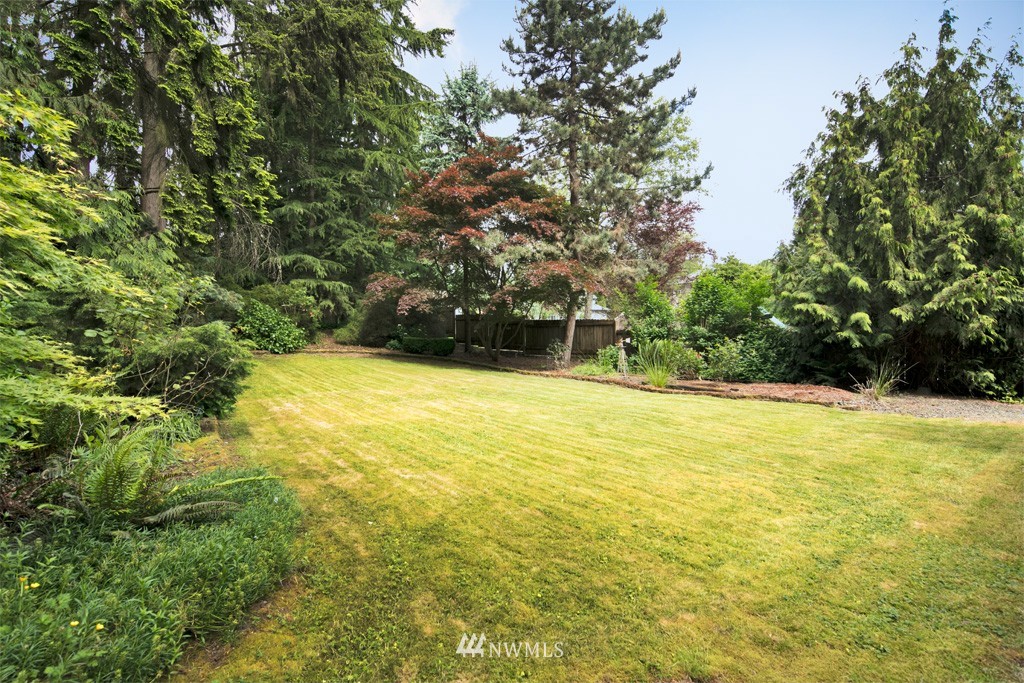 18328 Baldwin Road Bothell, WA 98012 - Photo 22 of 24